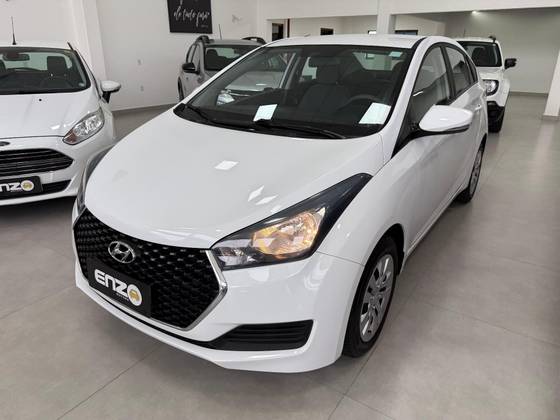 HYUNDAI HB20S 1.0 COMFORT PLUS 12V FLEX 4P MANUAL